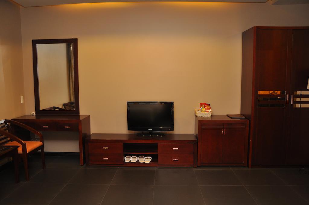 Monte Carlo Hotel Hai Phong Room photo